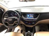 Bán Hyundai Accent 2018, màu đen, số sàn, xe đẹp, ít đi, giá còn thương lượng