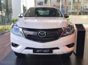 Bán Mazda BT 50 2.2L 4x4 MT năm sản xuất 2019, màu trắng, xe nhập, giá 590tr