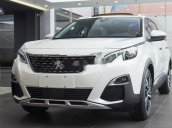 Bán Peugeot 3008 sản xuất 2018, màu trắng xe gia đình