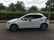 Cần bán lại xe Mazda 2 đời 2018, màu trắng