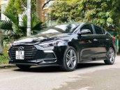 Bán ô tô Hyundai Elantra AT sản xuất 2018, màu đen, giá 679tr