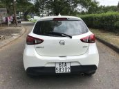 Cần bán lại xe Mazda 2 đời 2018, màu trắng