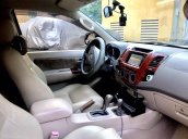 Bán xe Toyota Fortuner nhập, 2008, màu bạc, chính chủ