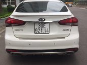 Cần bán Kia Cerato sản xuất 2017, màu trắng, nhập khẩu nguyên chiếc, giá 586 triệu đồng