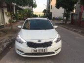 Cần bán xe Kia K3 đời 2015, màu trắng chính chủ