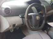 Bán Toyota Vios sản xuất năm 2010, màu bạc, 285 triệu