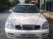 Cần bán xe Daewoo Leganza MT đời 2000, màu trắng, giá chỉ 58 triệu