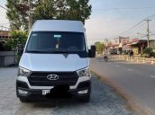 Cần bán Hyundai Solati 2018, màu bạc, xe nhập, giá tốt