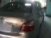 Bán Toyota Vios sản xuất năm 2010, màu bạc, 285 triệu