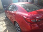 Bán ô tô Mazda 2 năm 2015, màu đỏ, xe nhập