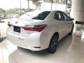 Bán ô tô Toyota Corolla Altis 2.0V 2019, màu trắng