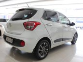 Hyundai Grand i10 sản xuất 2017, màu trắng, nhập khẩu nguyên chiếc giá 365 triệu