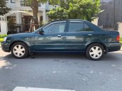 Cần bán Ford Laser năm sản xuất 2003