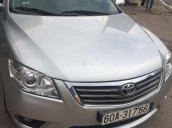 Xe Toyota Camry sản xuất 2009, màu bạc