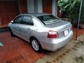 Bán xe Toyota Vios MT sản xuất 2011, màu bạc