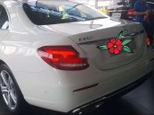 Cần bán lại xe Mercedes đời 2017, màu trắng chính chủ