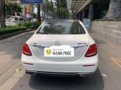 Cần bán lại xe Mercedes đời 2017, màu trắng chính chủ