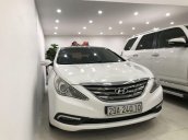 Cần bán Hyundai Sonata 2011, màu trắng, nhập khẩu nguyên chiếc, 525 triệu