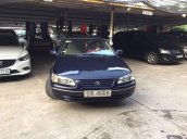 Cần bán lại xe Toyota Camry 1999, màu xanh lam chính chủ