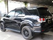 Cần bán Toyota Fortuner V 2.7AT 2012, màu đen