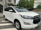 Bán ô tô Toyota Innova 2.0E 2017, màu trắng