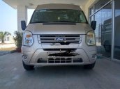 Bán Ford Transit Medium sản xuất năm 2015, màu bạc