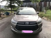 Cần bán Toyota Innova E sản xuất năm 2019, màu bạc số sàn