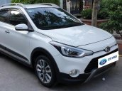 Bán Hyundai i20 Active 1.4 2016, màu trắng, xe nhập trả góp