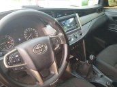 Bán ô tô Toyota Innova đời 2018 chính chủ, mọi thứ nguyên bản