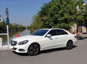 Bán xe Mercedes E250 đời 2014, màu trắng chính chủ