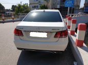 Bán xe Mercedes E250 đời 2014, màu trắng chính chủ