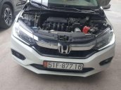 Bán ô tô Honda City sản xuất năm 2017, màu trắng, còn nguyên bản