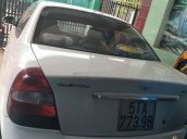 Cần bán xe Daewoo Nubira đời 2002, màu trắng, xe nhập chính chủ