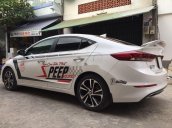 Bán xe Hyundai Elantra AT đời 2017, màu trắng