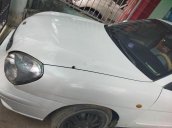 Cần bán xe Daewoo Nubira đời 2002, màu trắng, xe nhập chính chủ