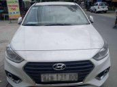 Cần bán xe Hyundai Accent năm 2018, màu trắng, nhập khẩu nguyên chiếc