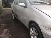 Cần bán lại xe Fiat Siena đời 2002, màu bạc