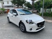 Cần bán gấp Mazda 2 đời 2019, màu trắng, nhập khẩu nguyên chiếc chính hãng