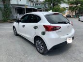 Cần bán gấp Mazda 2 đời 2019, màu trắng, nhập khẩu nguyên chiếc chính hãng