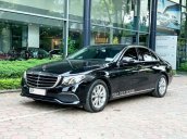 Bán Mercedes E200 2018 màu đen, chính chủ, biển Hà Nội, giá tốt