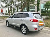 Bán Hyundai Santa Fe đăng ký 2009, màu bạc, giá 555 triệu đồng