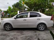 Cần bán Chevrolet Aveo đời 2012, màu trắng, xe chính chủ, 239tr