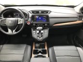 Cần bán xe Honda CR V sản xuất 2019, màu đen