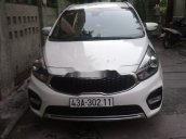 Bán Kia Rondo sản xuất năm 2017, màu trắng, giá chỉ 570 triệu