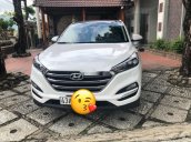 Cần bán Hyundai Tucson 2018, màu trắng, xe nhập, giá 835tr