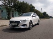 Cần bán xe Hyundai Accent AT năm sản xuất 2019, màu trắng, nhập khẩu