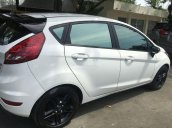 Bán xe Ford Fiesta AT đời 2012, màu trắng số tự động, 350 triệu