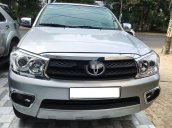 Cần bán lại xe Toyota Fortuner 2.5G năm sản xuất 2009, giá tốt