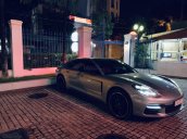 Panamera 2019 màu kịch độc, nội thất đỏ