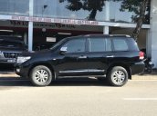 Toyota Land Cruiser sản xuất 2010 màu đen nhập khẩu Nhật Bản